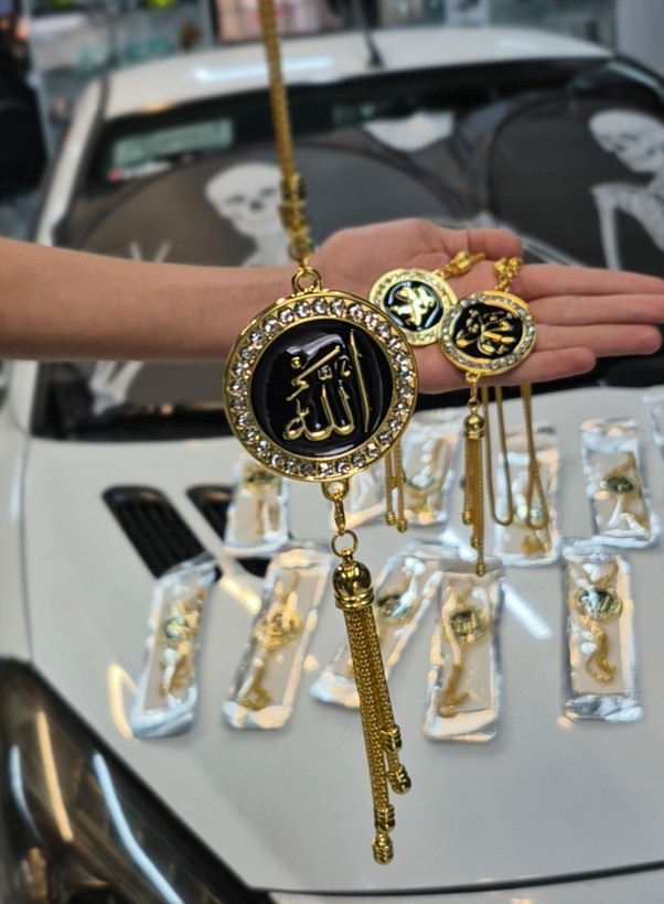 آویز نگین دار خارجی